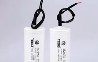 Submersibile pump capacitors